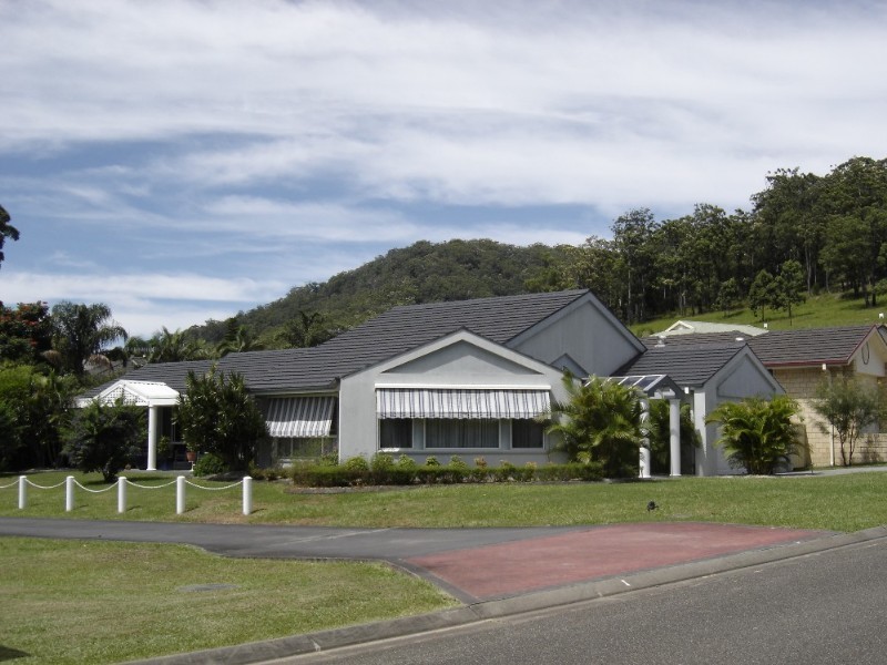 5 Fairwinds Avenue, Laurieton NSW 2443