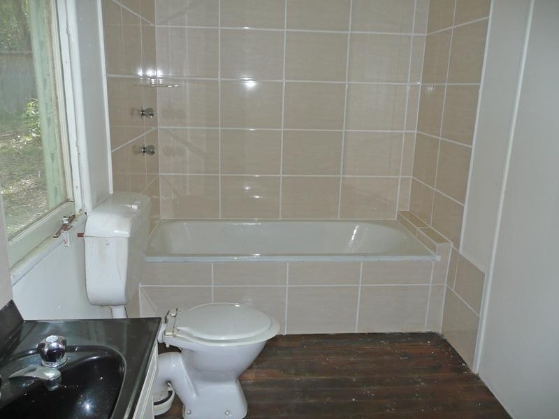 4300 Pacific Highway, Rossglen NSW 2439