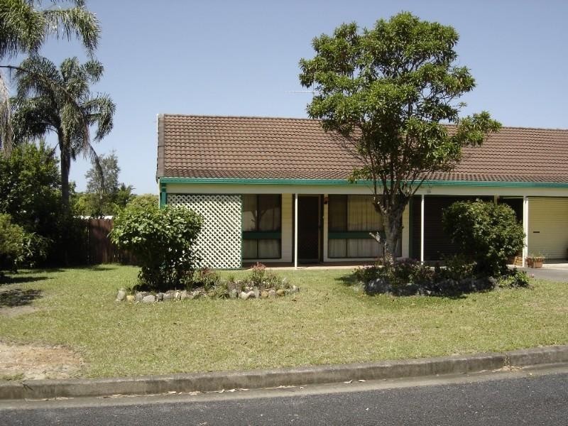 9B Blackbutt Crescent, Laurieton NSW 2443