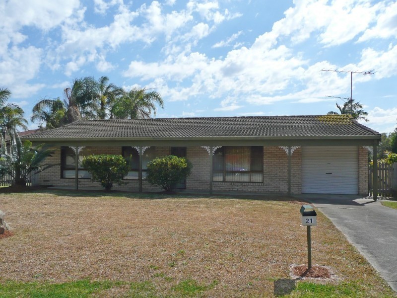 21 Banks Street, Lakewood NSW 2443