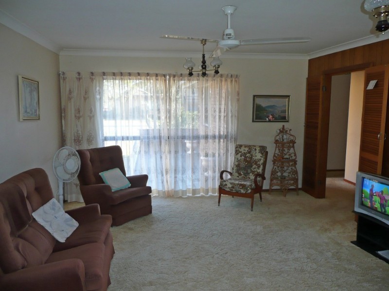 10 Bayside Avenue, North Haven NSW 2443