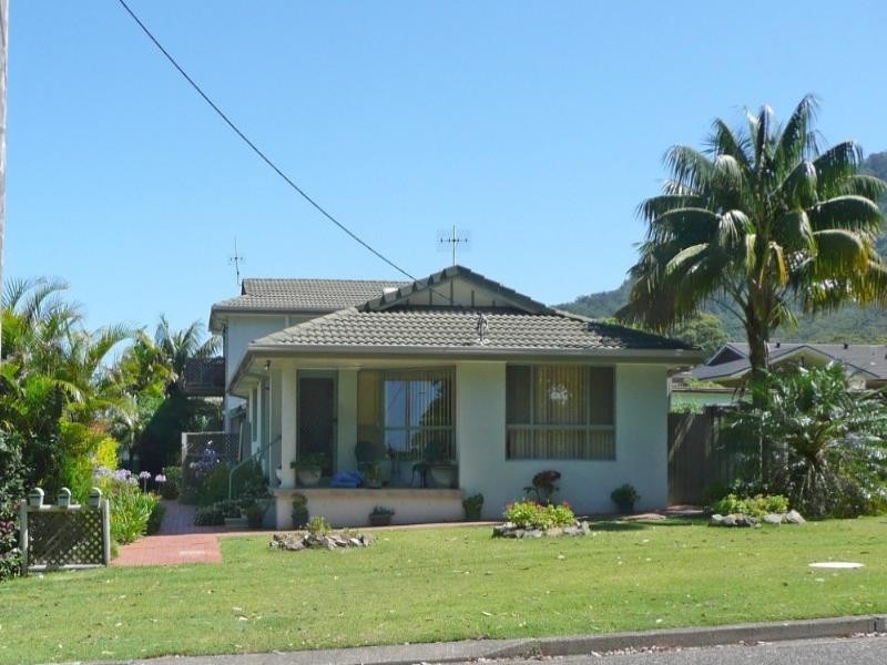 2/20 Tunis Street, Laurieton NSW 2443