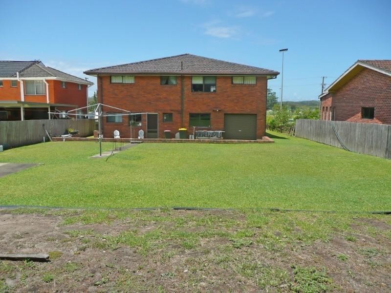 40 Lake Street, Laurieton NSW 2443