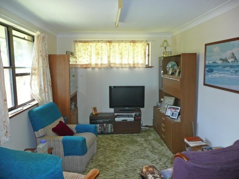 Upper/40 Lake Street, Laurieton NSW 2443