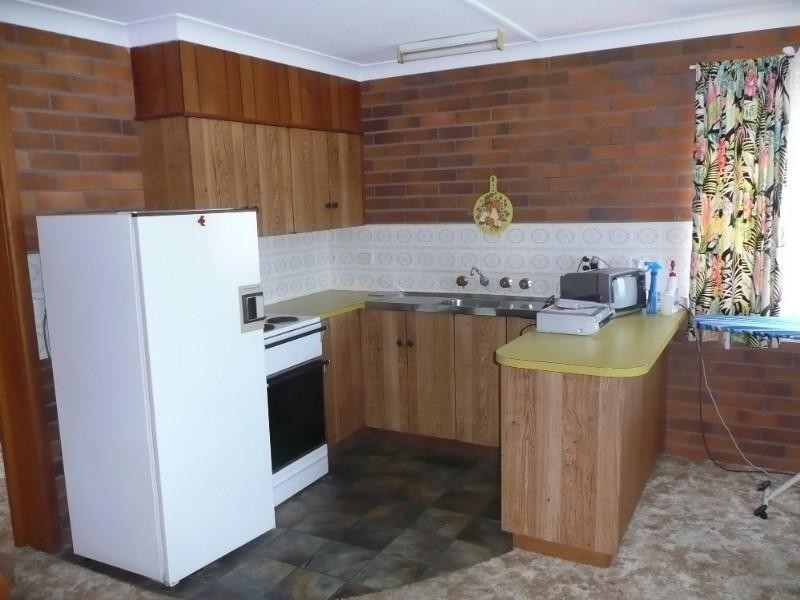 Lower/40 Lake Street, Laurieton NSW 2443