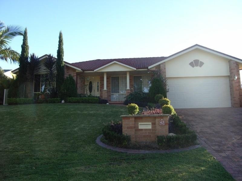 42 Seafront Circuit, Bonny Hills NSW 2445