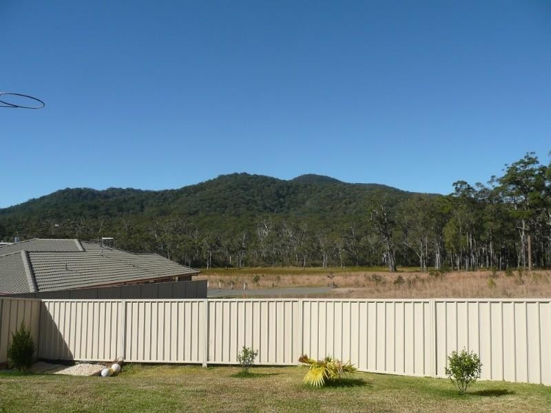 9 Wren Close, Laurieton NSW 2443