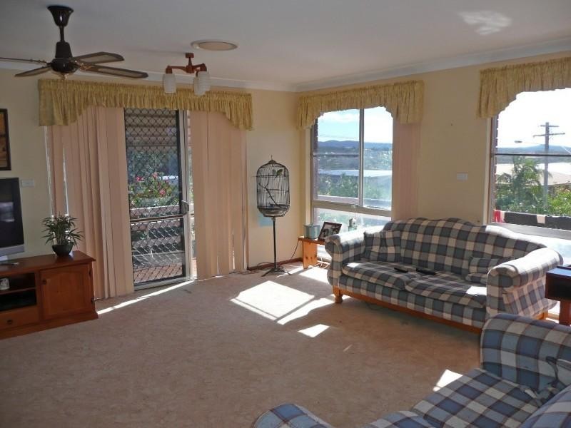 6 Fourth Avenue, Bonny Hills NSW 2445