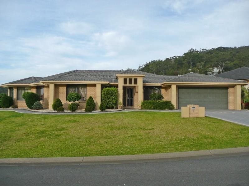 4 Laura Place, Laurieton NSW 2443