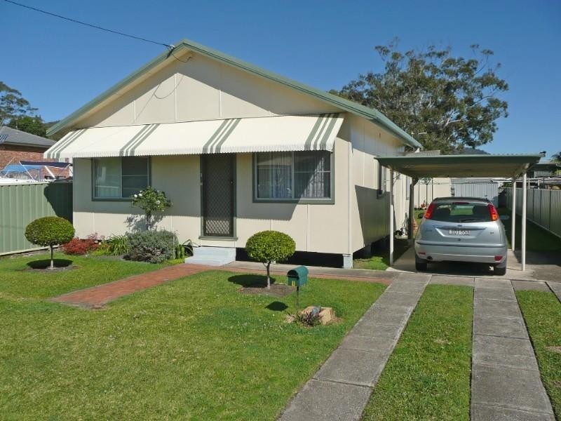 1 Adeline Street, North Haven NSW 2443