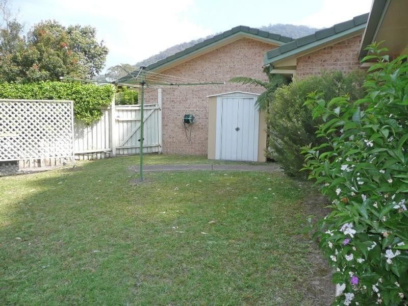 2/6 Tallowood Close, Laurieton NSW 2443
