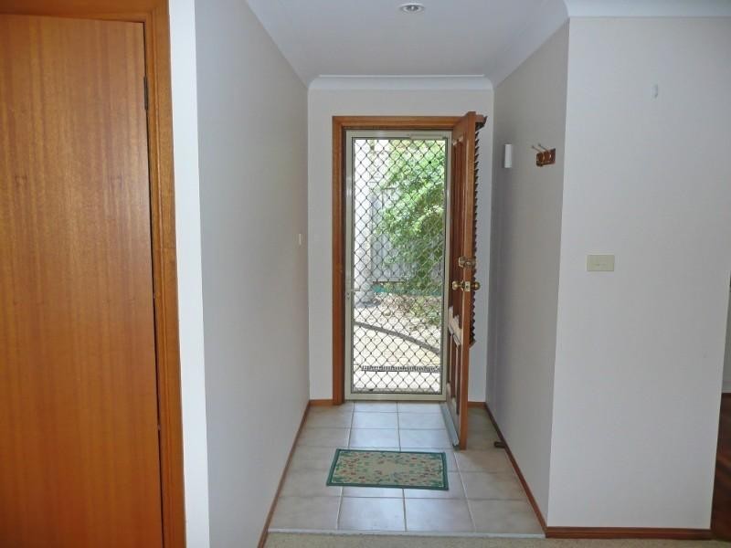 2/6 Tallowood Close, Laurieton NSW 2443