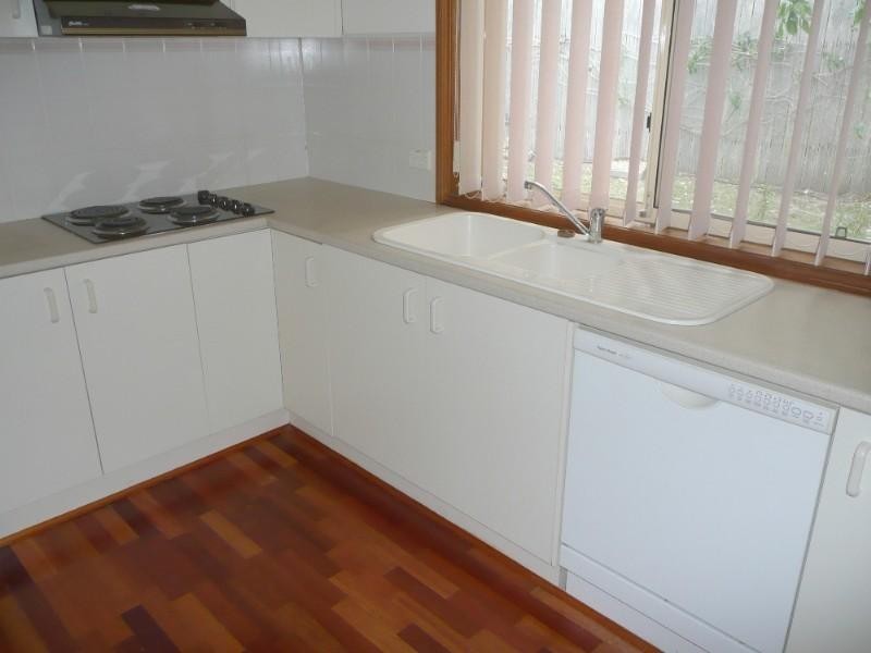 2/6 Tallowood Close, Laurieton NSW 2443