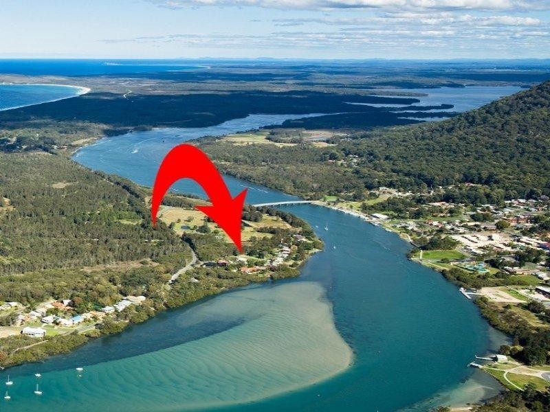 15 Bay Street, Dunbogan NSW 2443