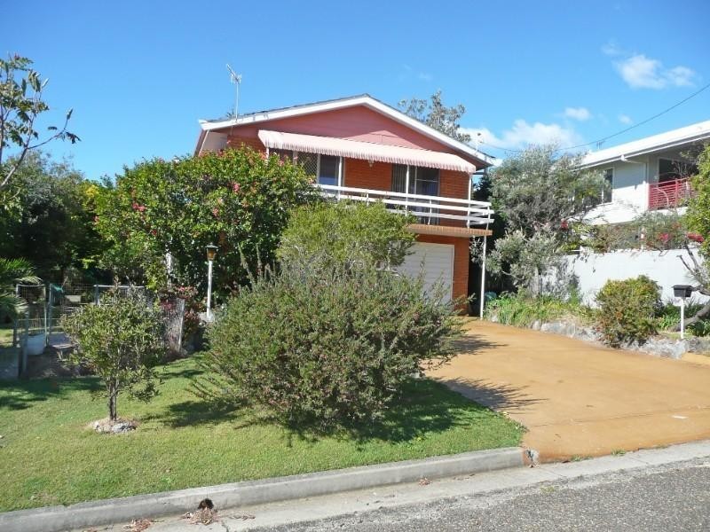 6 Fourth Avenue, Bonny Hills NSW 2445