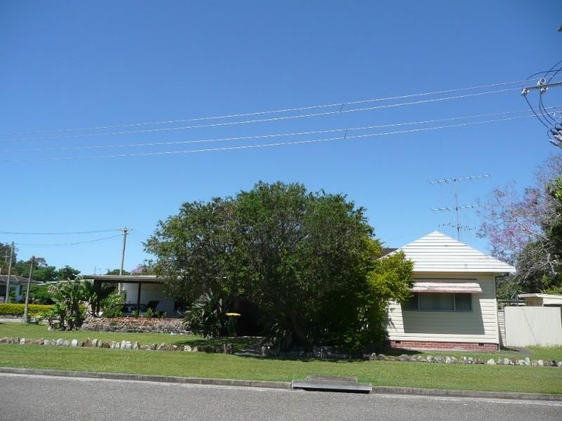 2 Alfred Street, North Haven NSW 2443