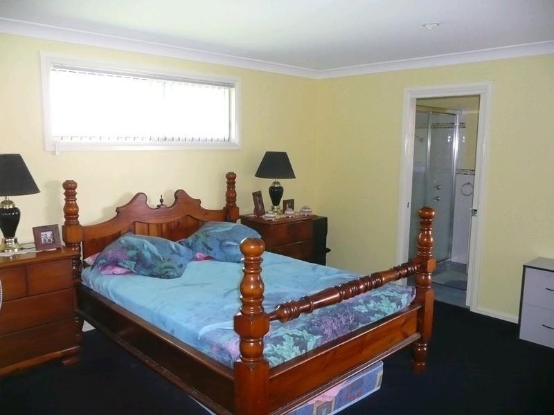 17 Reliance Crescent, Laurieton NSW 2443