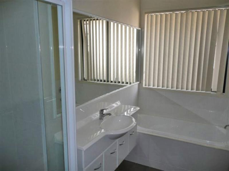 8 Hungerford Place, Bonny Hills NSW 2445