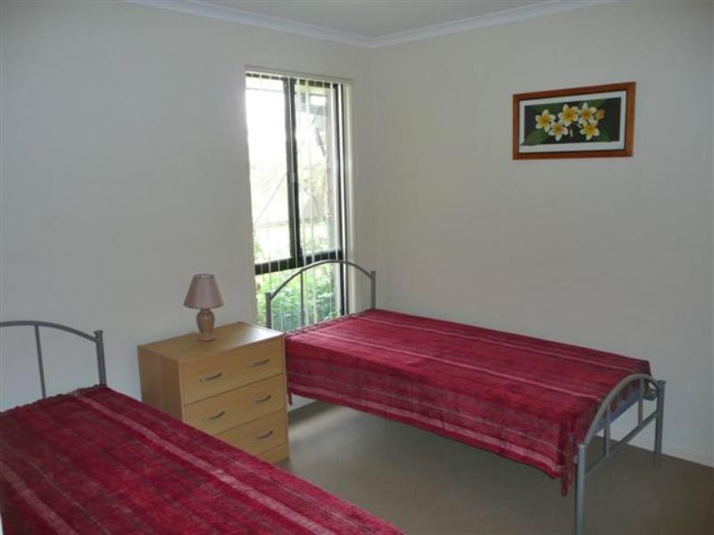 8 Hungerford Place, Bonny Hills NSW 2445