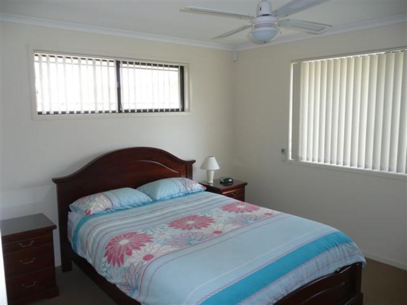 8 Hungerford Place, Bonny Hills NSW 2445