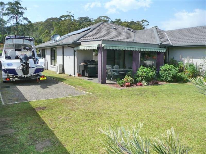 8 Hungerford Place, Bonny Hills NSW 2445
