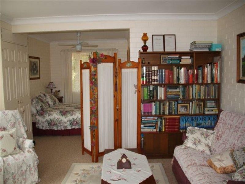 5 Bayside Avenue, North Haven NSW 2443