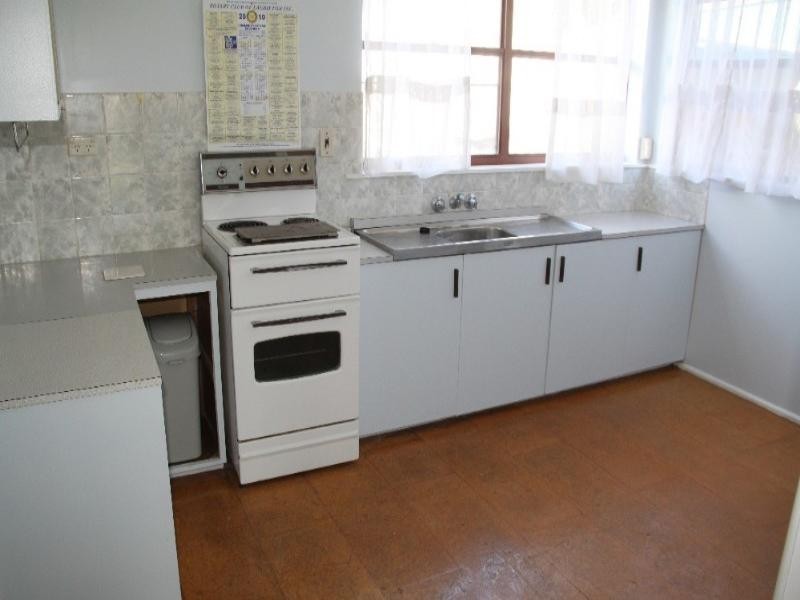 40 The Parade, North Haven NSW 2443