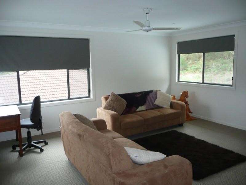24 Scarborough Way, Dunbogan NSW 2443