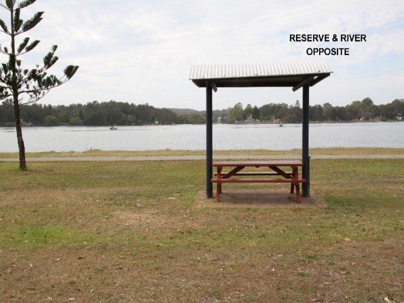 579 Ocean Drive, North Haven NSW 2443