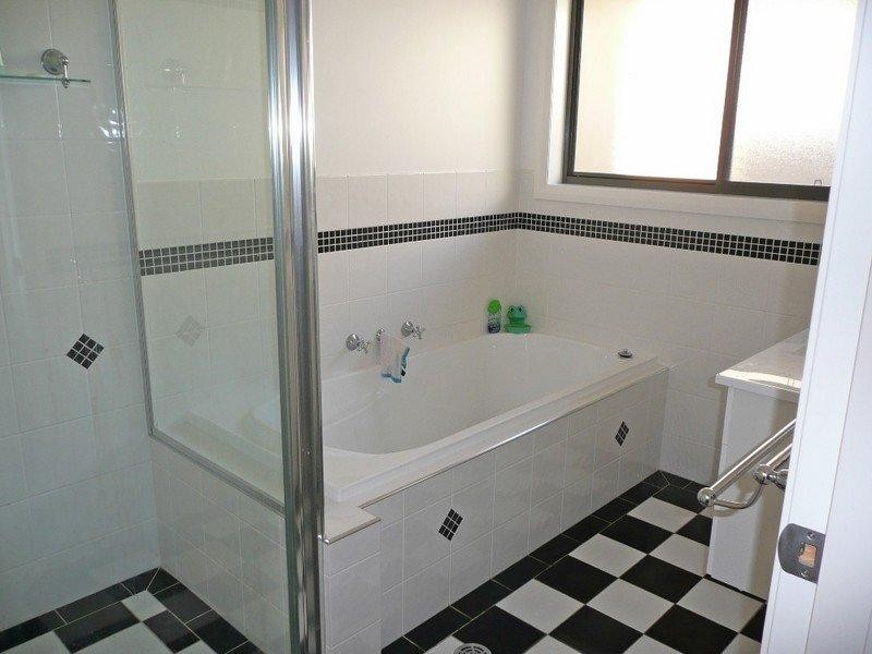 31 Admirals Circle, Laurieton NSW 2443