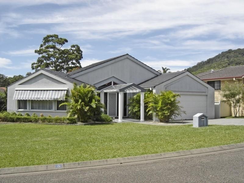 5 Fairwinds Avenue, Laurieton NSW 2443