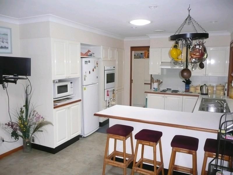 21 Scarborough Way, Dunbogan NSW 2443