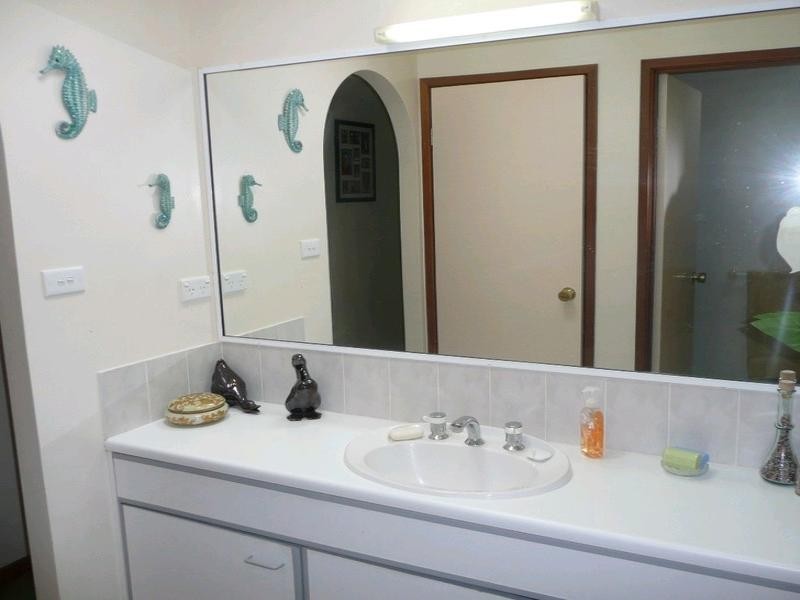 21 Scarborough Way, Dunbogan NSW 2443