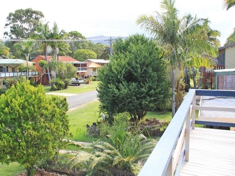 33 Bell Street, Dunbogan NSW 2443