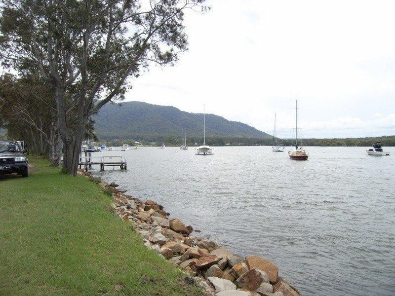 2/55 The Boulevard, Dunbogan NSW 2443