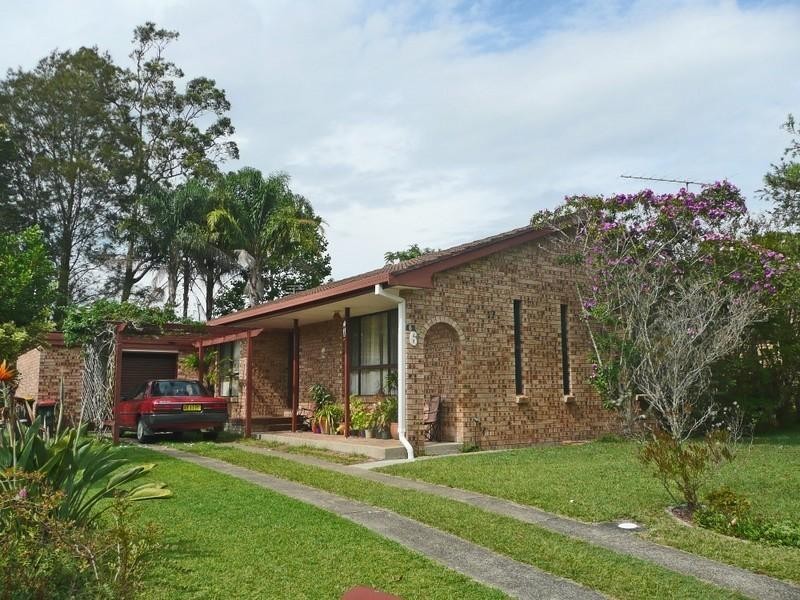 6 Sandpiper Close, Laurieton NSW 2443