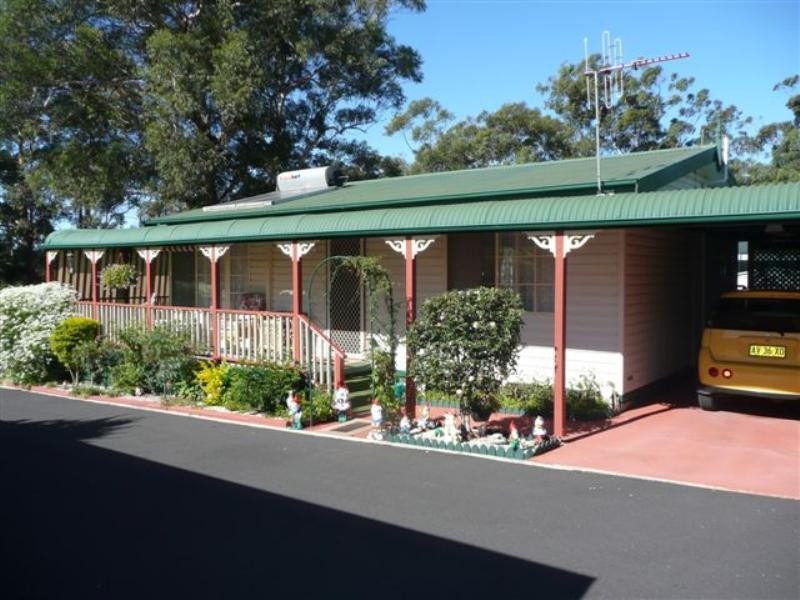 Site 18 Diamond Waters Caravan Park, Dunbogan NSW 2443