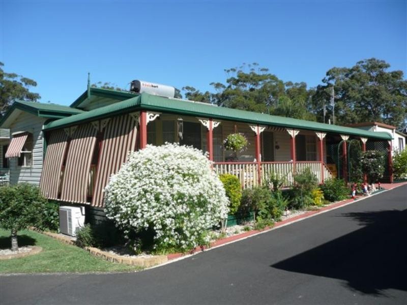 Site 18 Diamond Waters Caravan Park, Dunbogan NSW 2443