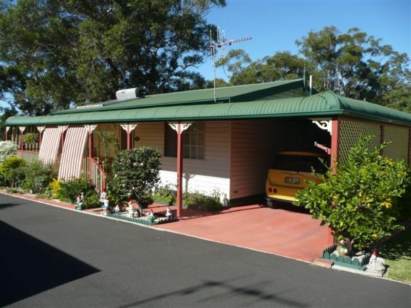 Site 18 Diamond Waters Caravan Park, Dunbogan NSW 2443