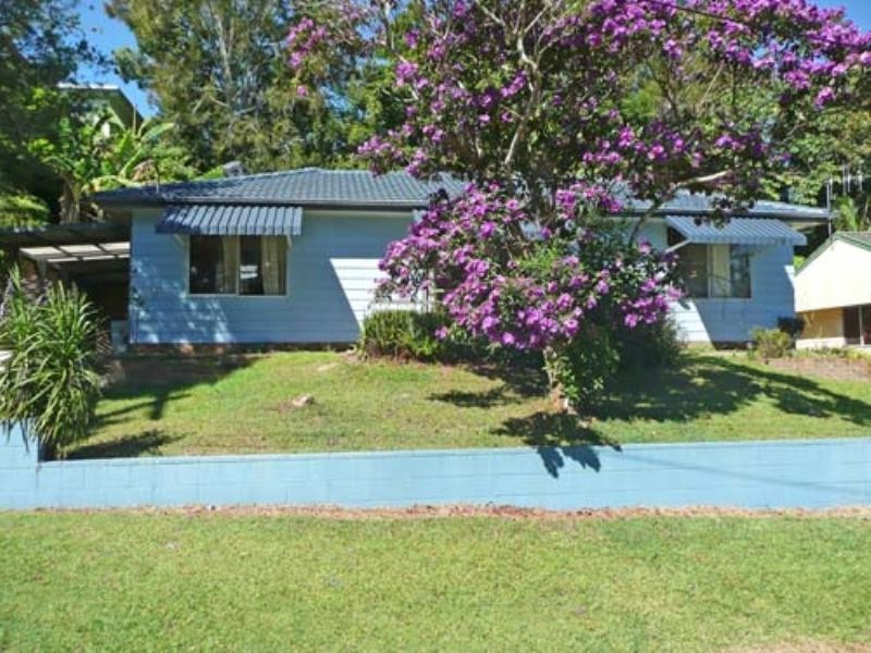 70 Tallong Drive, Lake Cathie NSW 2445