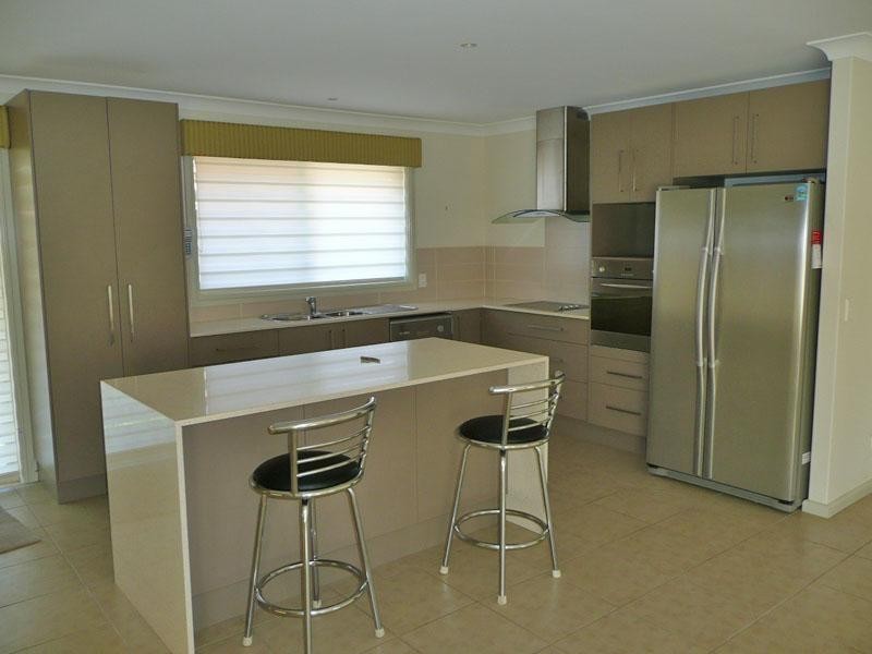 4/15 Eagle Place, Lake Cathie NSW 2445
