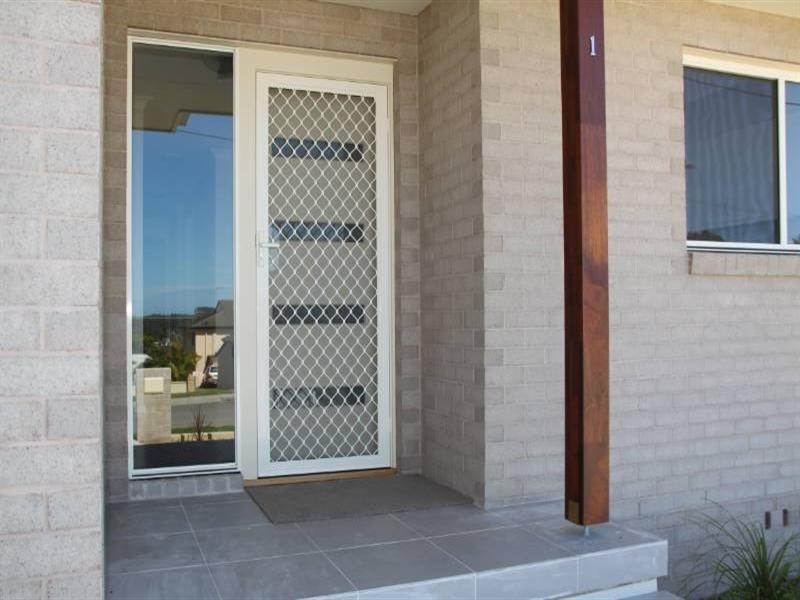 1/66 Lord Street, Laurieton NSW 2443