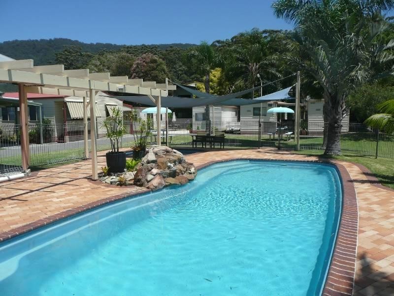478 Ocean Drive, Laurieton NSW 2443