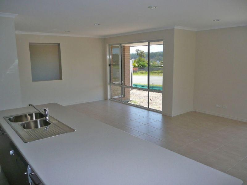 19 Fairwinds Avenue, Laurieton NSW 2443