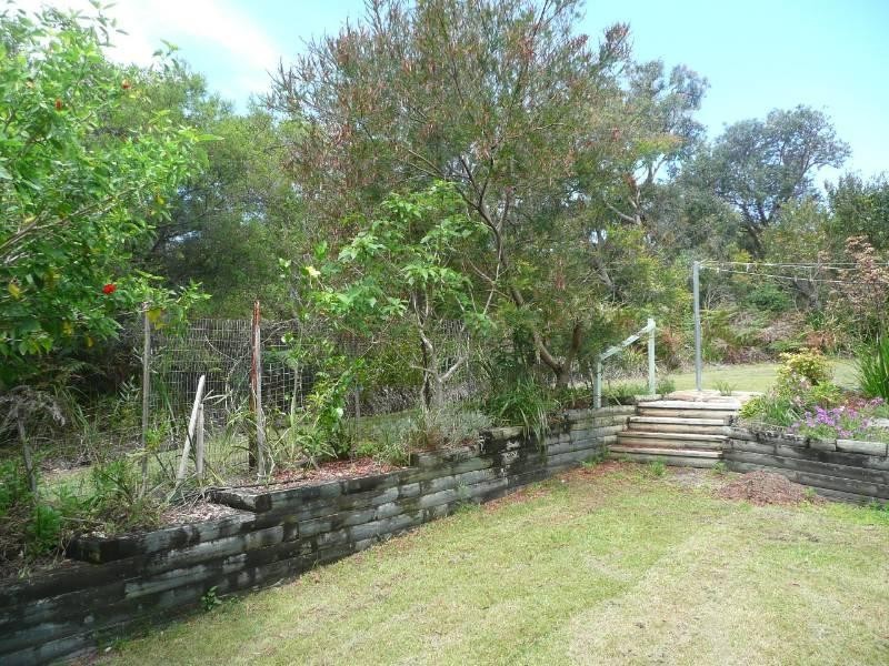 14 Unique Close, Camden Head NSW 2443