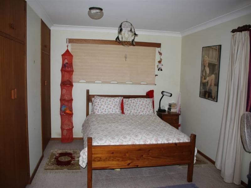 9 Peach Grove, Laurieton NSW 2443