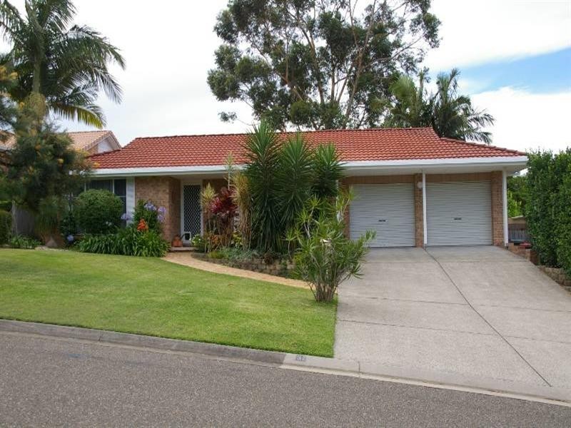 37 Waterview Crescent, Laurieton NSW 2443