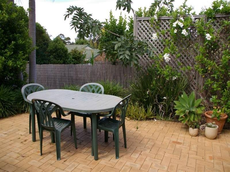 37 Waterview Crescent, Laurieton NSW 2443