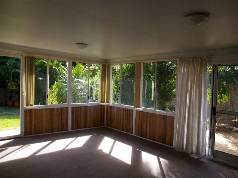 37 Waterview Crescent, Laurieton NSW 2443