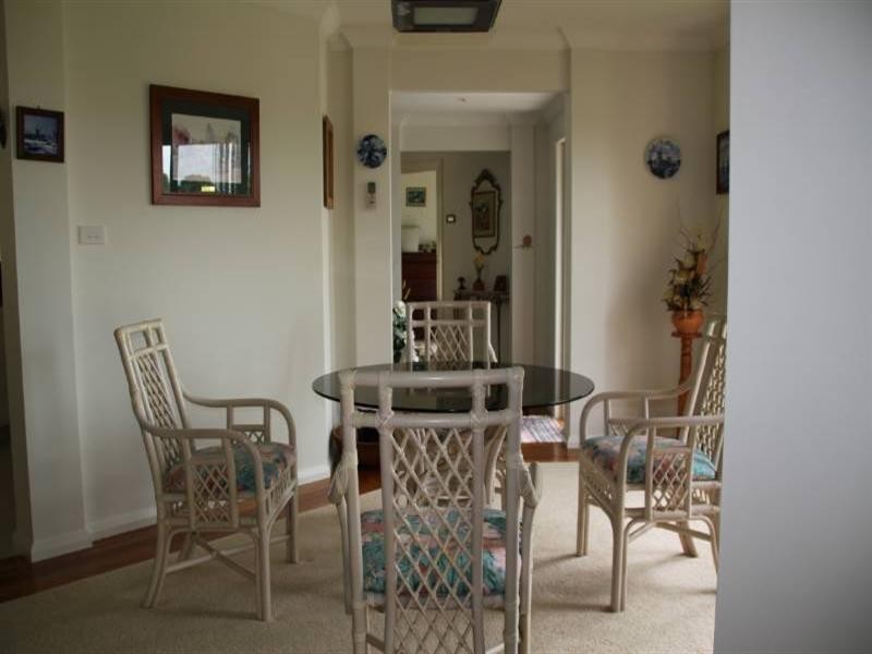 15 Fairwinds Avenue, Laurieton NSW 2443